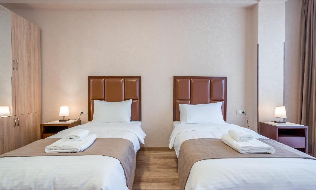 Aura Hotel Tiflis Exterior foto