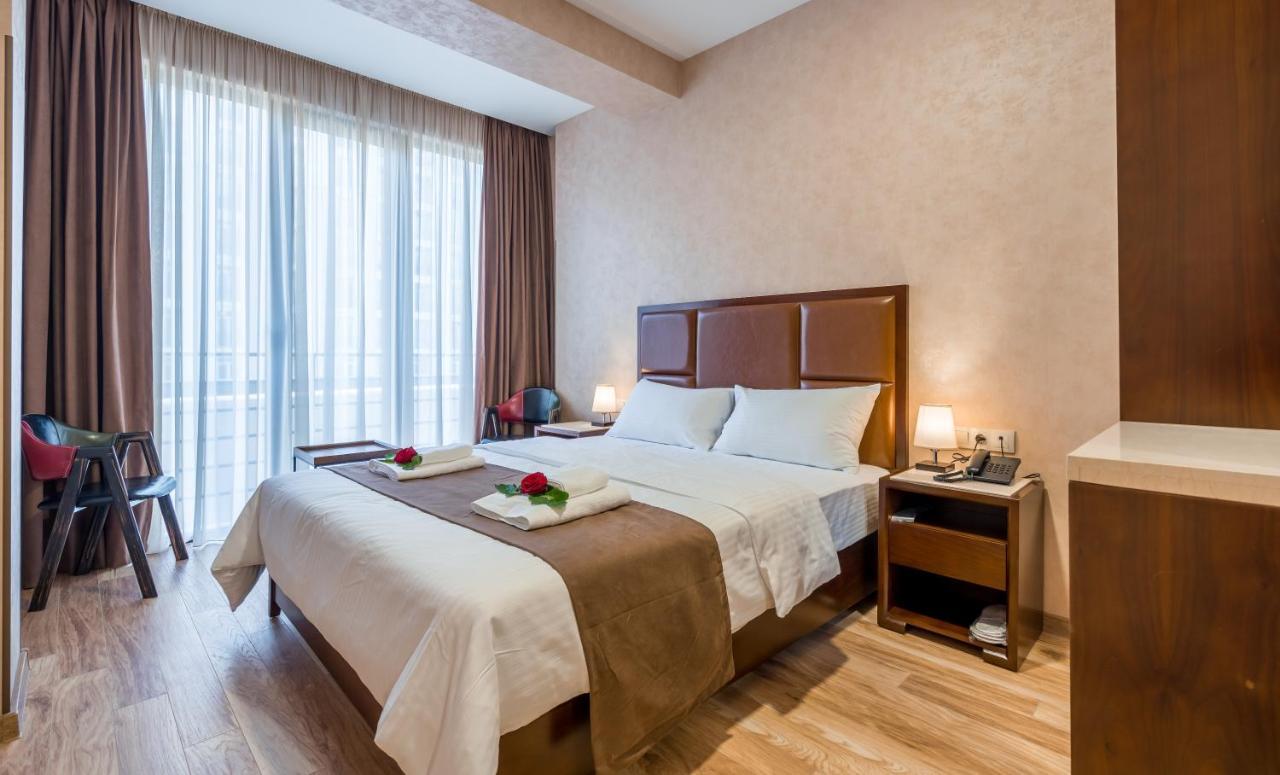 Aura Hotel Tiflis Exterior foto