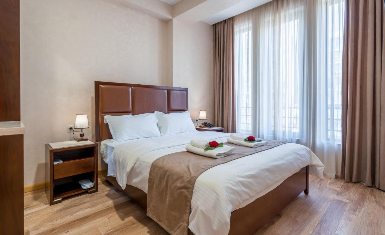 Aura Hotel Tiflis Exterior foto